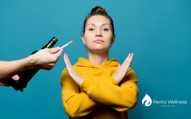 Read more about the article Cómo el Consumo de Alcohol y Cigarrillos Afecta Tu Salud y Cómo las Vitaminas Pueden Ayudar